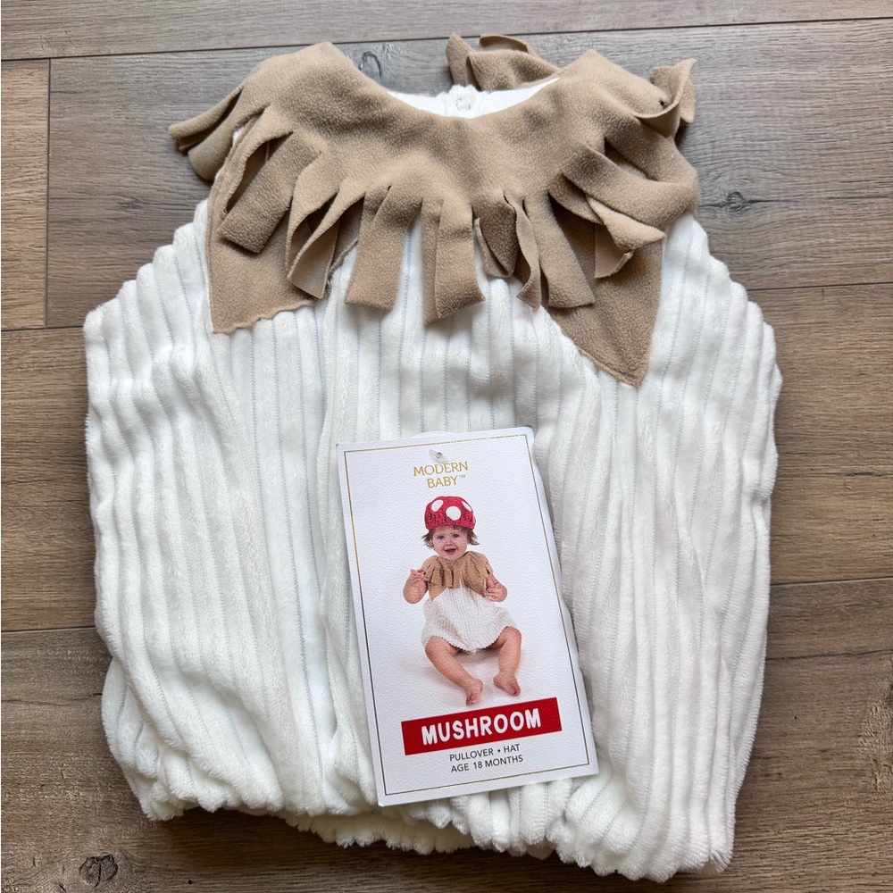 NWT mushroom costume White and Tan Mushroom 18 month no hat